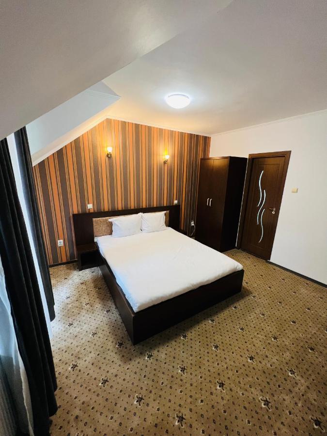 Pensiunea Zimbrul Poiana Brasov Extérieur photo