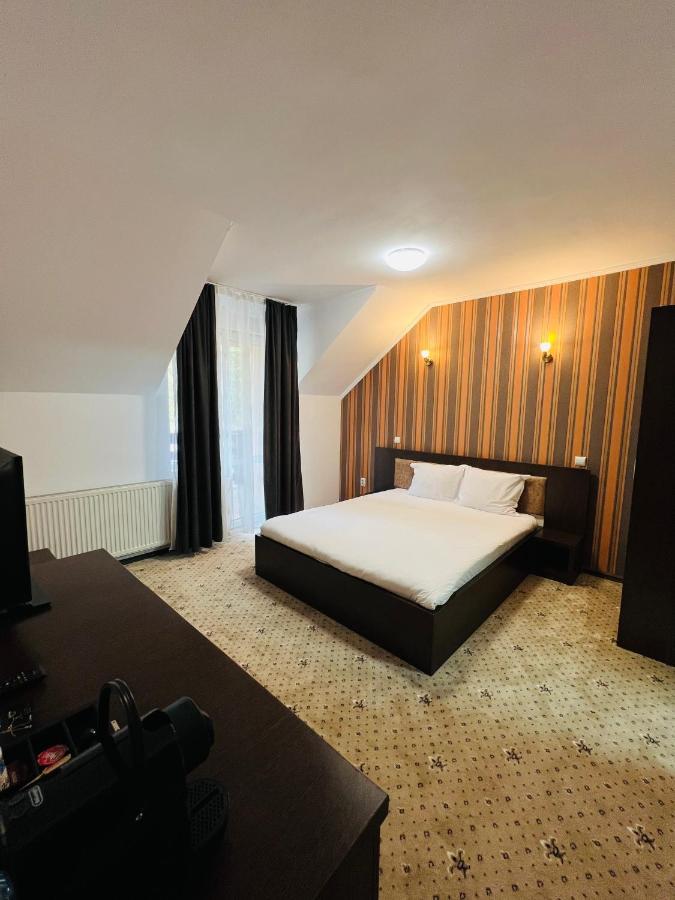 Pensiunea Zimbrul Poiana Brasov Extérieur photo